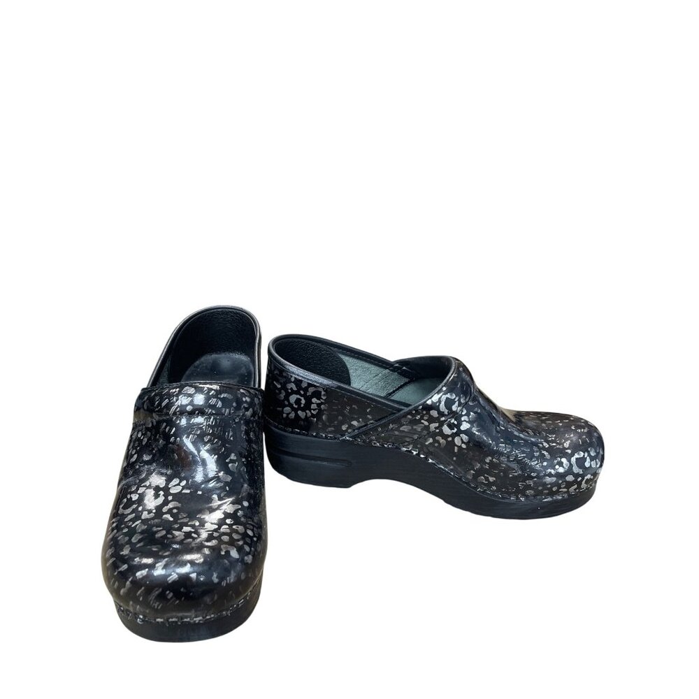 Dansko Womens black gray Professional Clogs Mules nursing shoes size 38/7.5 SKU